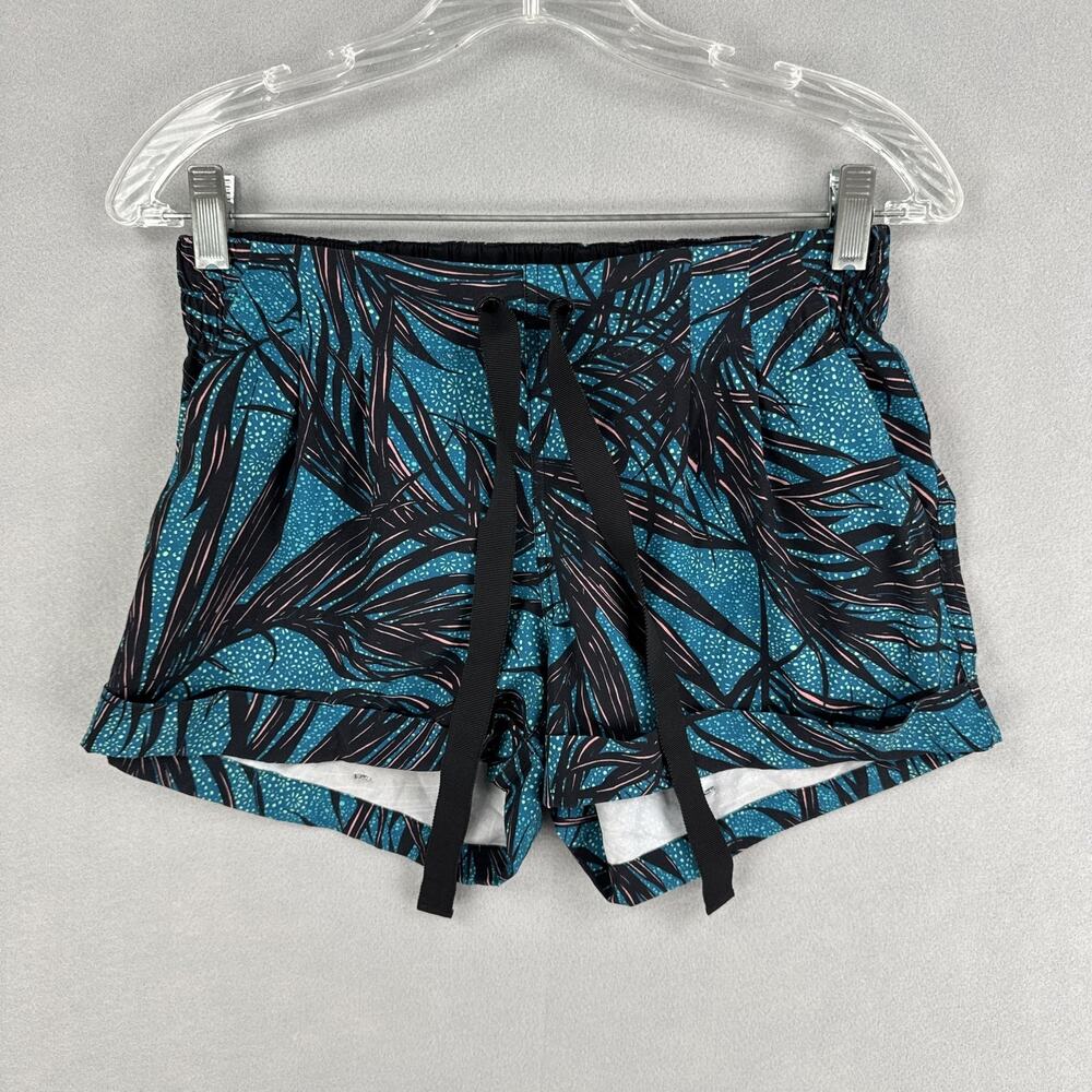 Lululemon Shorts Womens 6 Blue Tropical Spring Break Away Shorts II Athletic